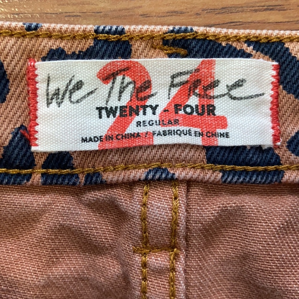 Free People Leopard Zip Front Mini Skirt - Picture 4 of 7